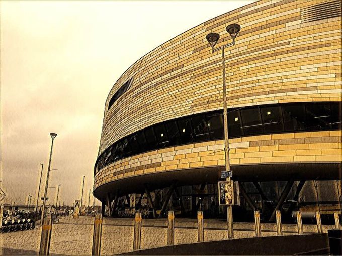 The 2015 Velodrome. Another signature building. One eye on the present...one eye on the past